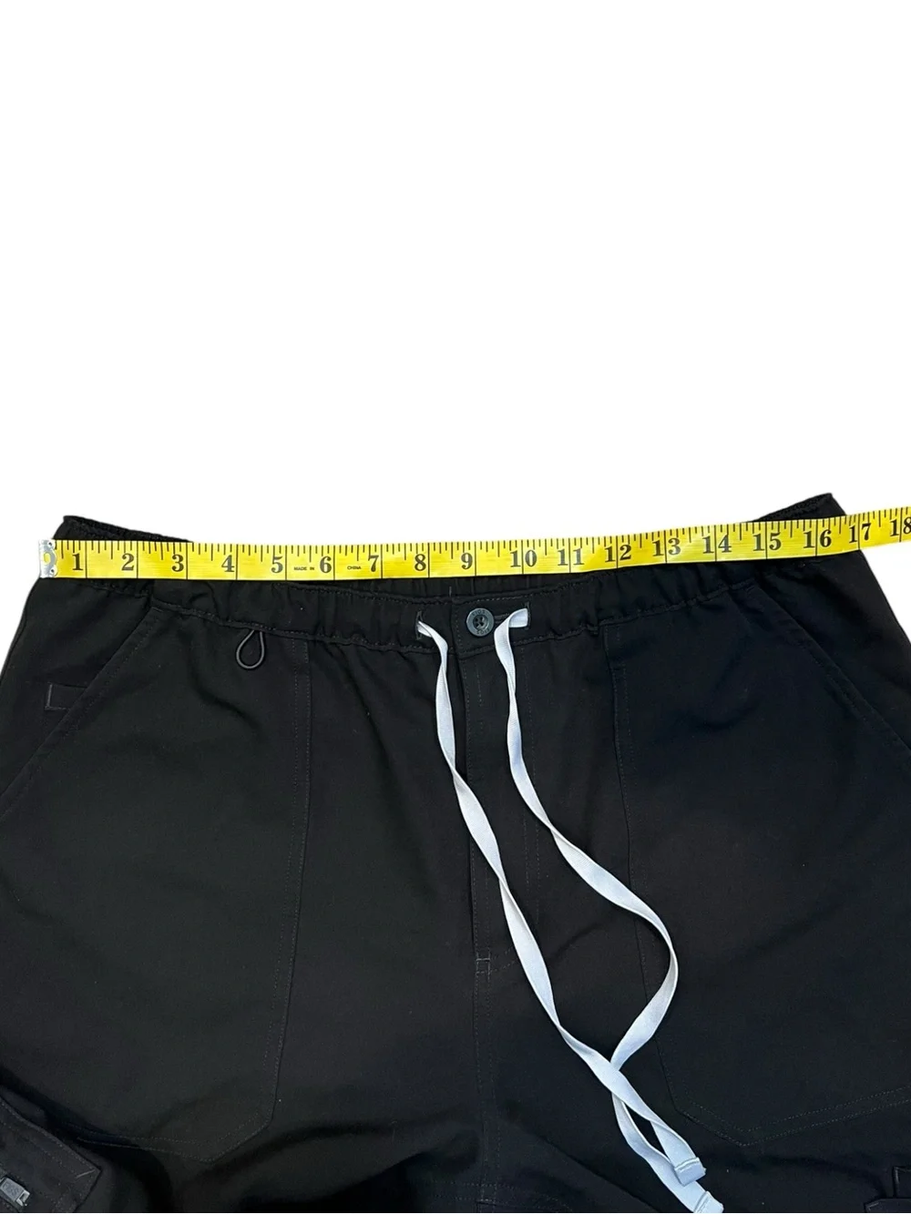 Figs Mens Cairo Cargo Scrub Pants in Black - Size Large